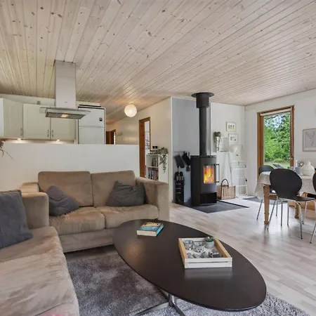 Holiday home Marta - 1-5km From The Sea By Interhome